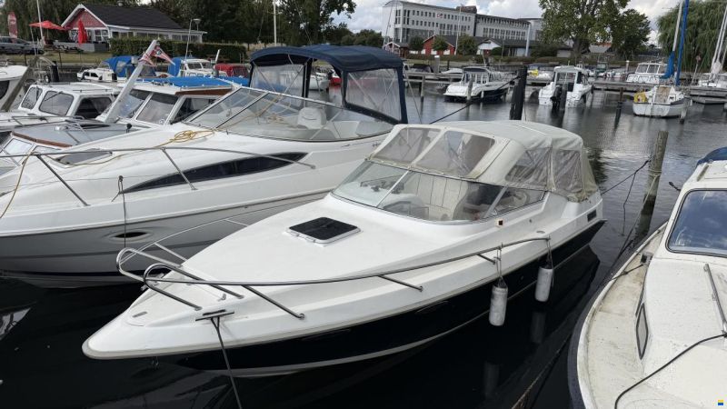 Laguna 7500