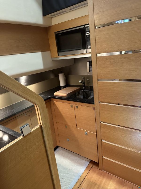Fairline Phantom 48