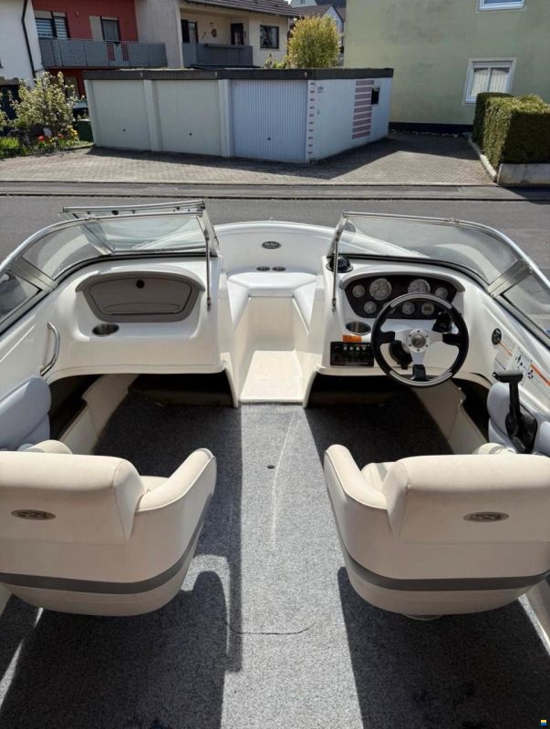 Chaparral 180 SSI