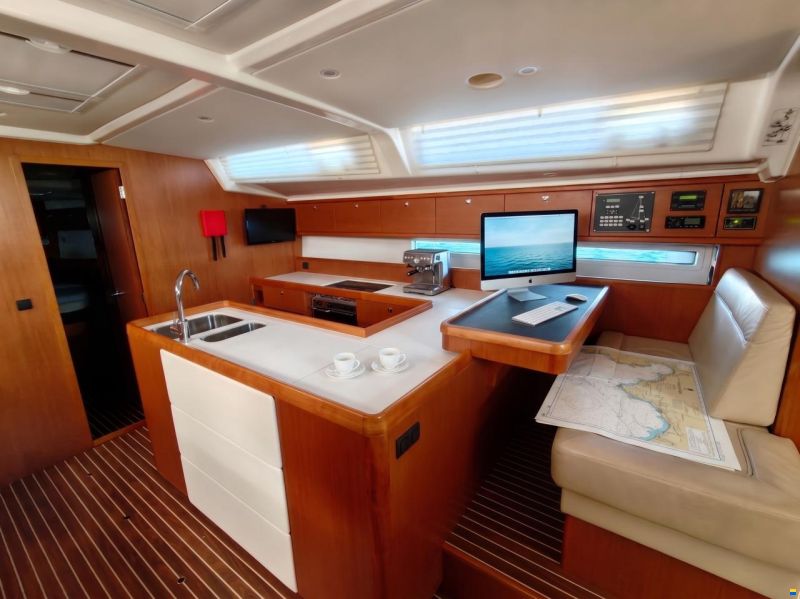 Bavaria Cruiser 56