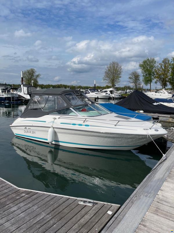 Sea Ray 215 EC