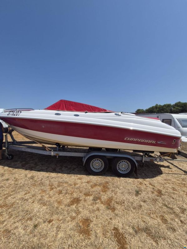 Chaparral ssi 210