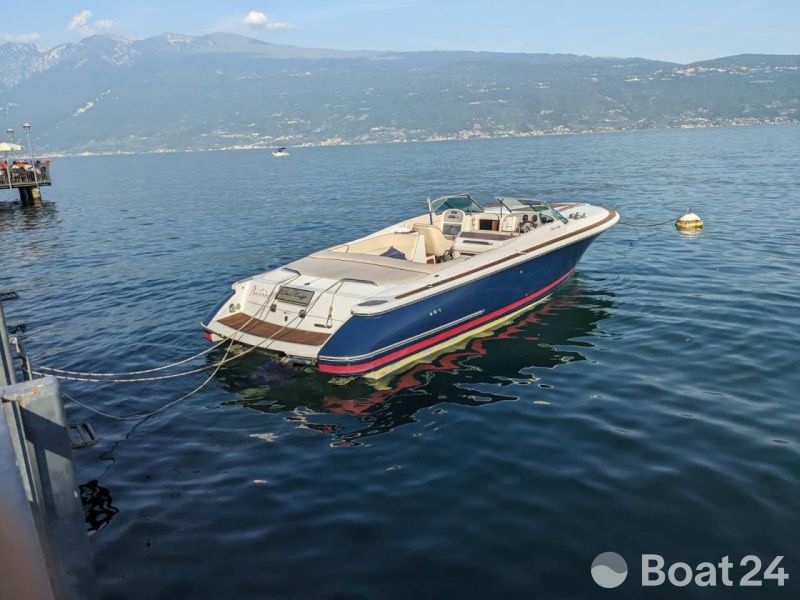 Chris Craft Corsair 28