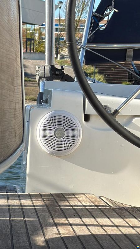Beneteau Oceanis 43