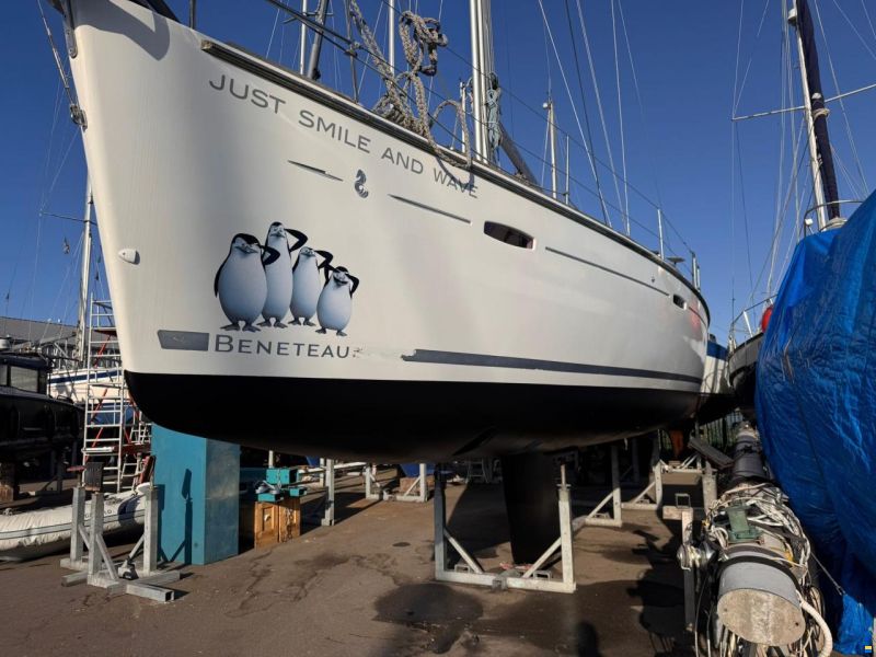 Beneteau Oceanis 43