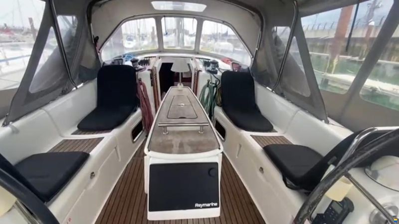 Beneteau Oceanis 43