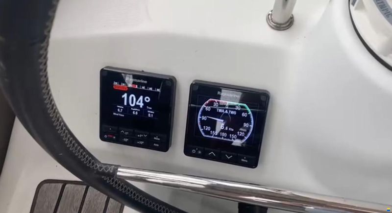 Beneteau Oceanis 43