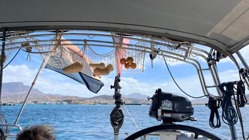 Beneteau Oceanis 43