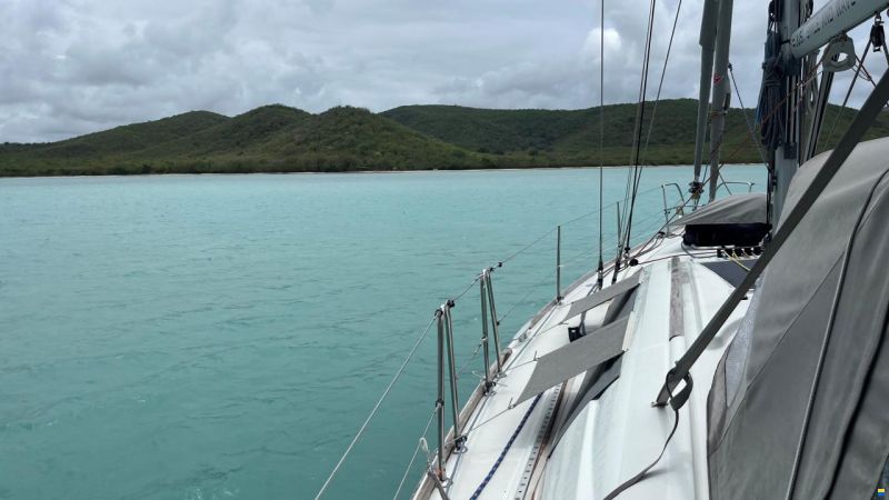 Beneteau Oceanis 43