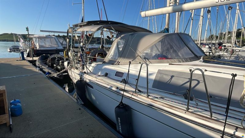 Beneteau Oceanis 43