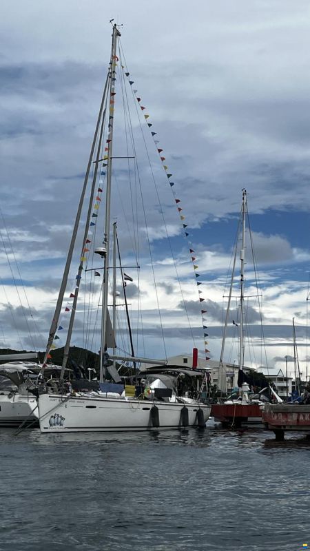 Beneteau Oceanis 43