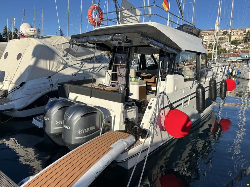 Jeanneau Merry Fisher 1095 Fly