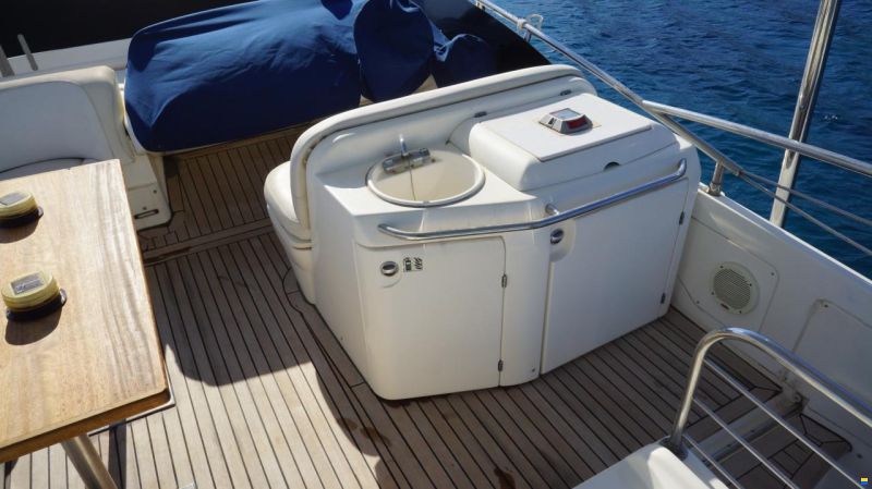 Sealine T52 FLYBRIDGE