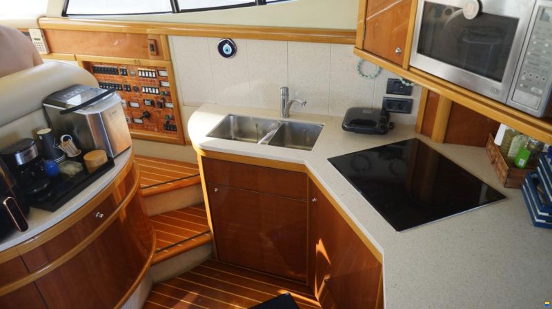 Sealine T52 FLYBRIDGE
