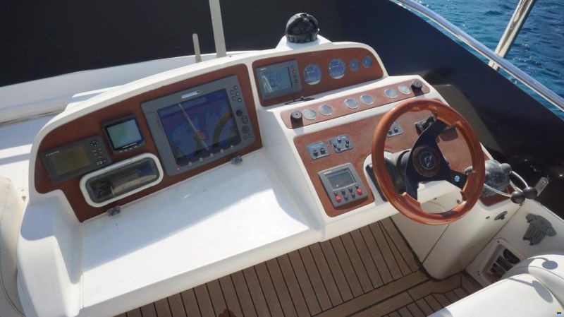 Sealine T52 FLYBRIDGE