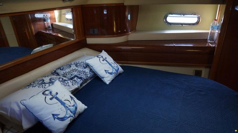 Sealine T52 FLYBRIDGE