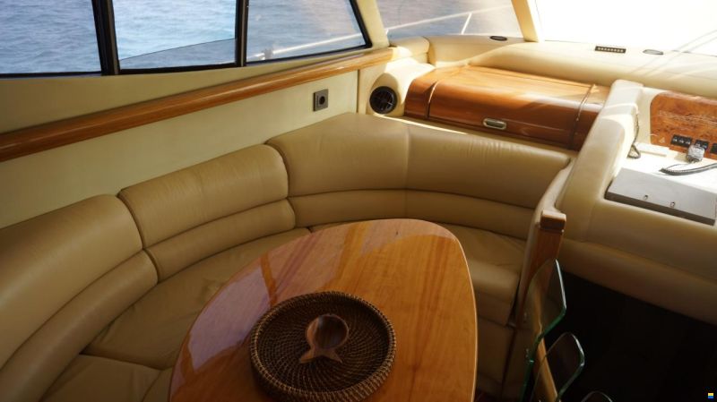 Sealine T52 FLYBRIDGE
