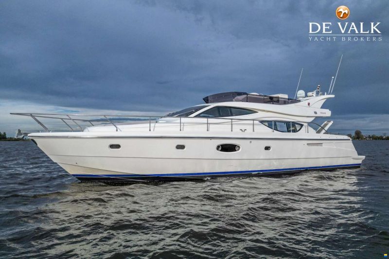Ferretti 550