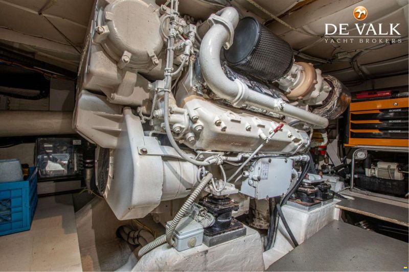 Ferretti 550