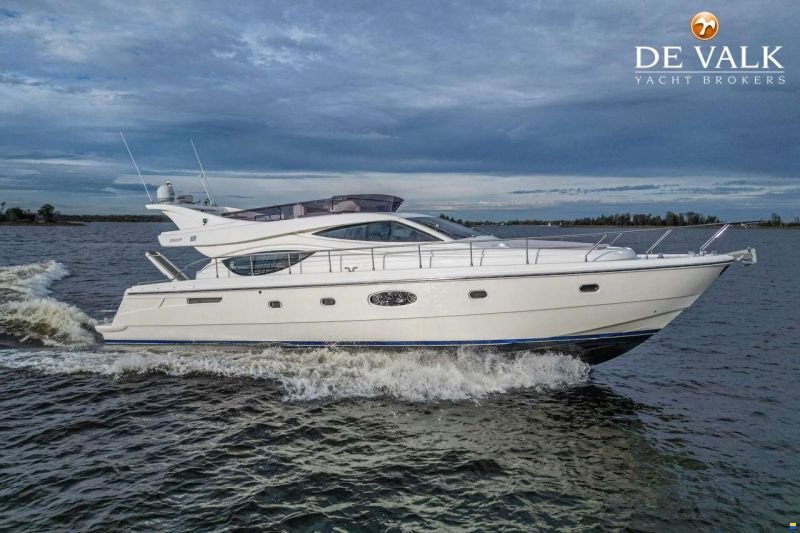 Ferretti 550