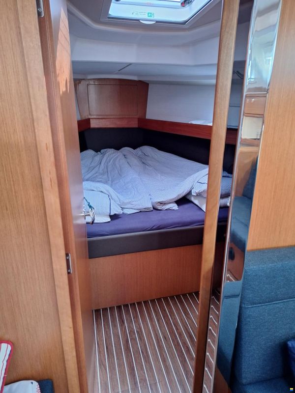 Bavaria Cruiser 37
