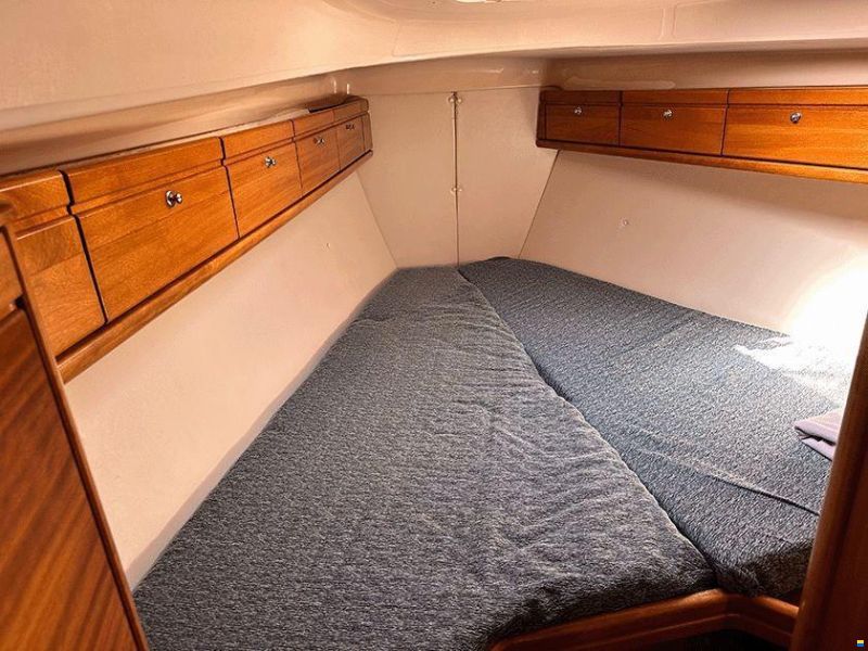 Bavaria Cruiser 37