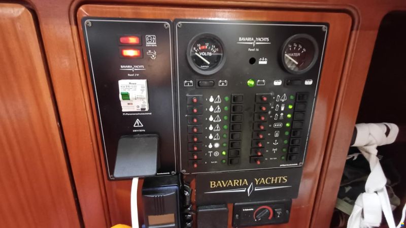 Bavaria 40