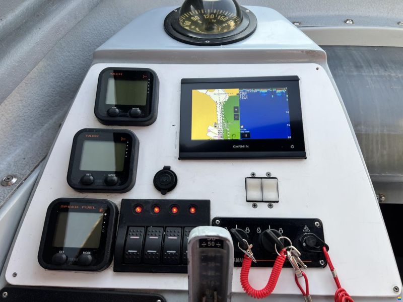 FB Design Rib 33
