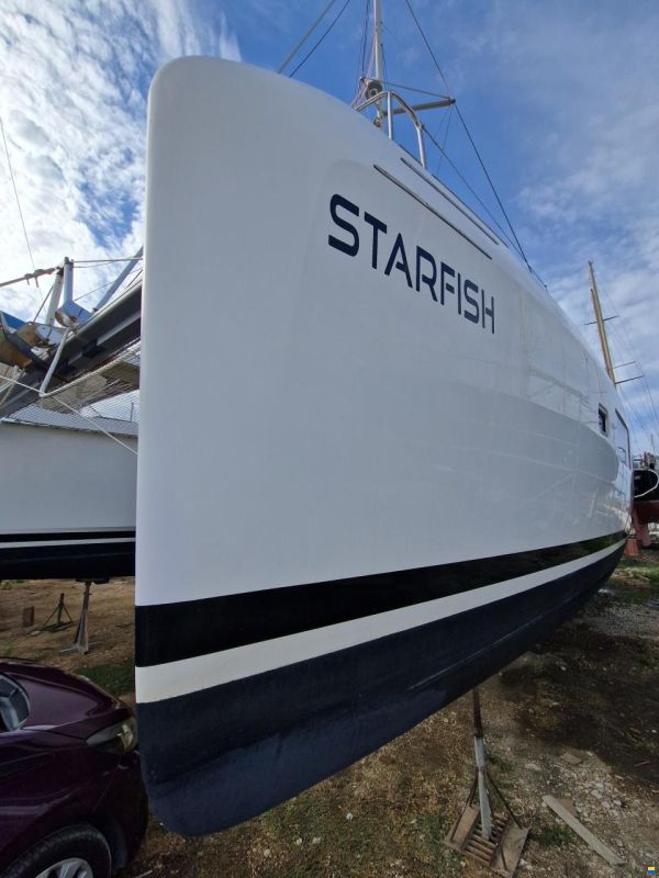 Lagoon 42