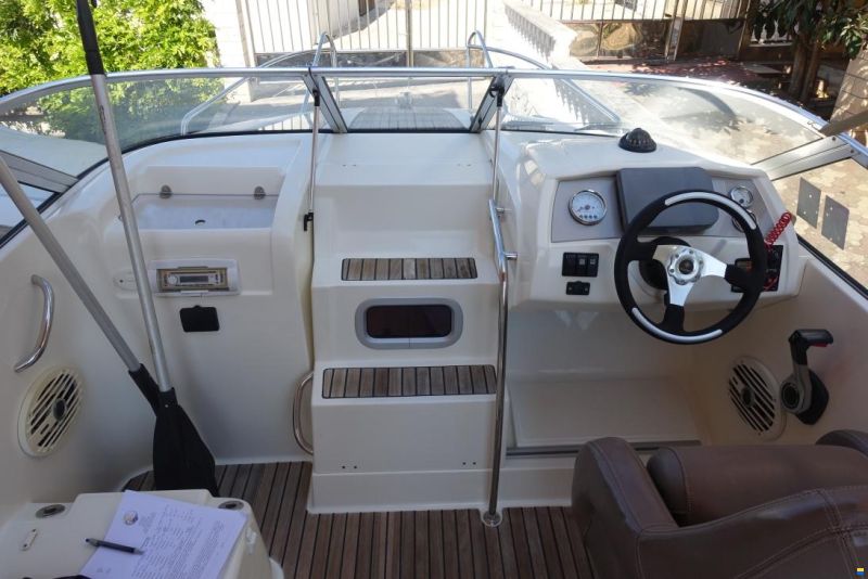 Jeanneau Cap Camarat 555 DC