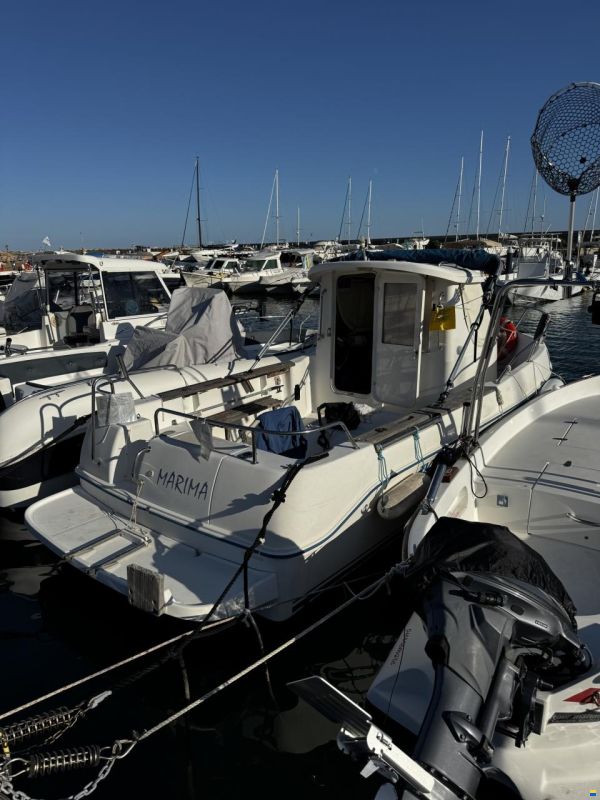 Arvor 200