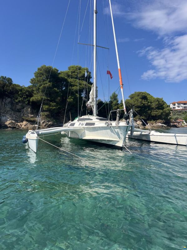 Performance Cruising Trimaran