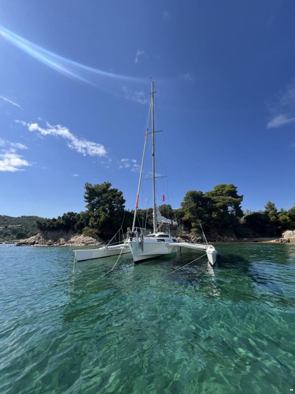 Performance Cruising Trimaran