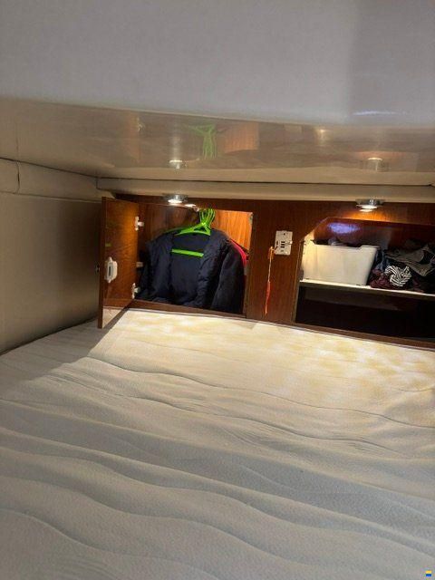 Regal 2565 Window Express