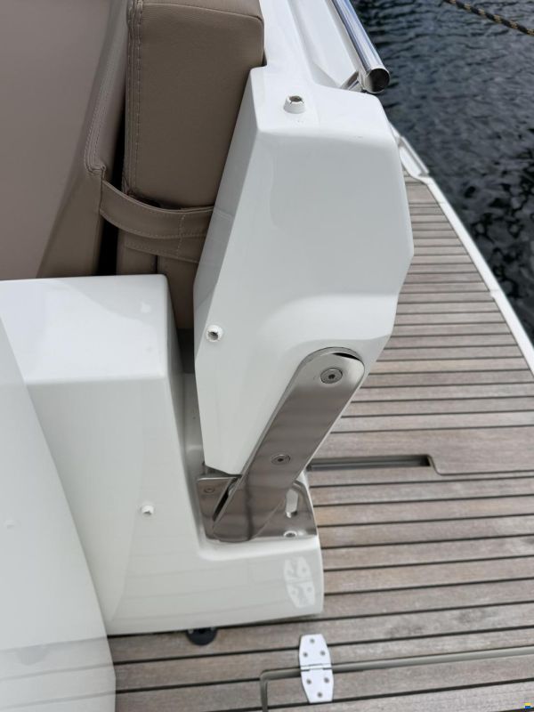 Jeanneau NC 11
