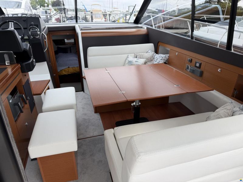 Jeanneau NC 11