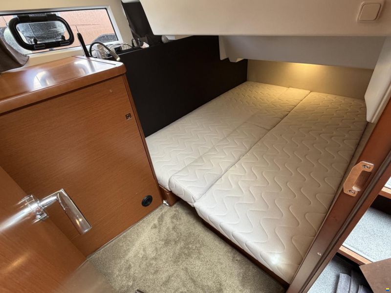 Jeanneau NC 11