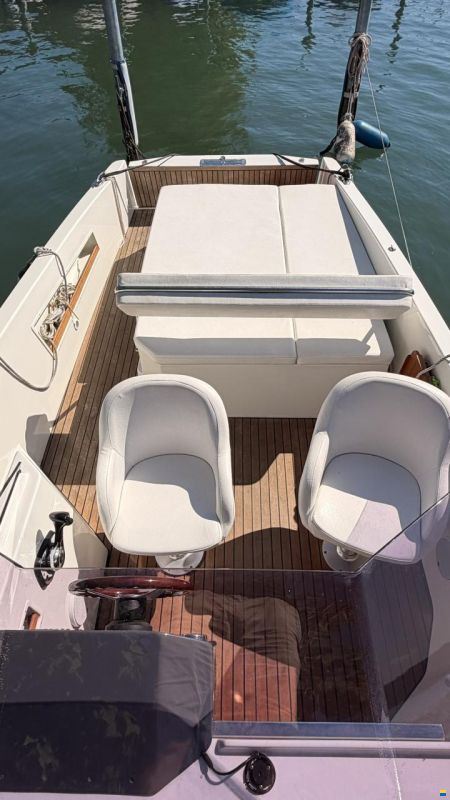 Ganz Boats Ovation 6.8