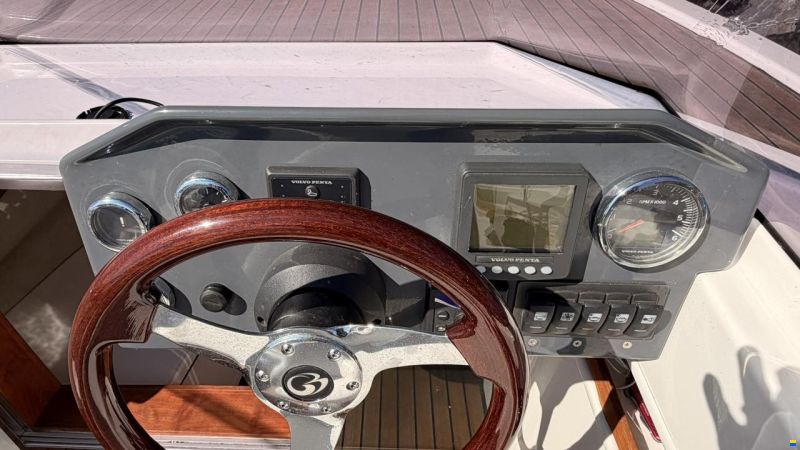 Ganz Boats Ovation 6.8