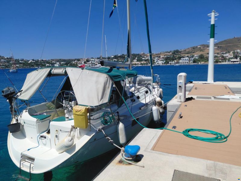 Beneteau Oceanis 351