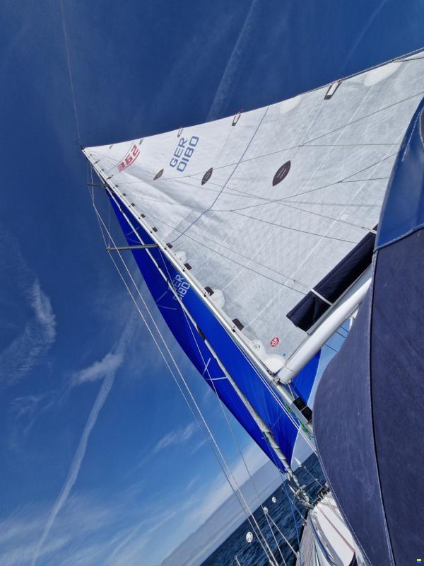 X-Yachts 362