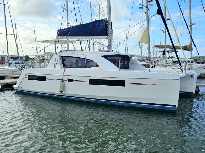 Robertson&Caine Leopard 40