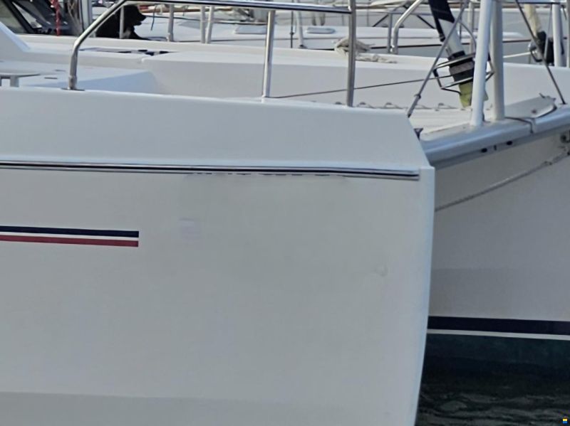 Robertson&Caine Leopard 40