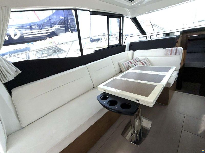 Jeanneau NC 37