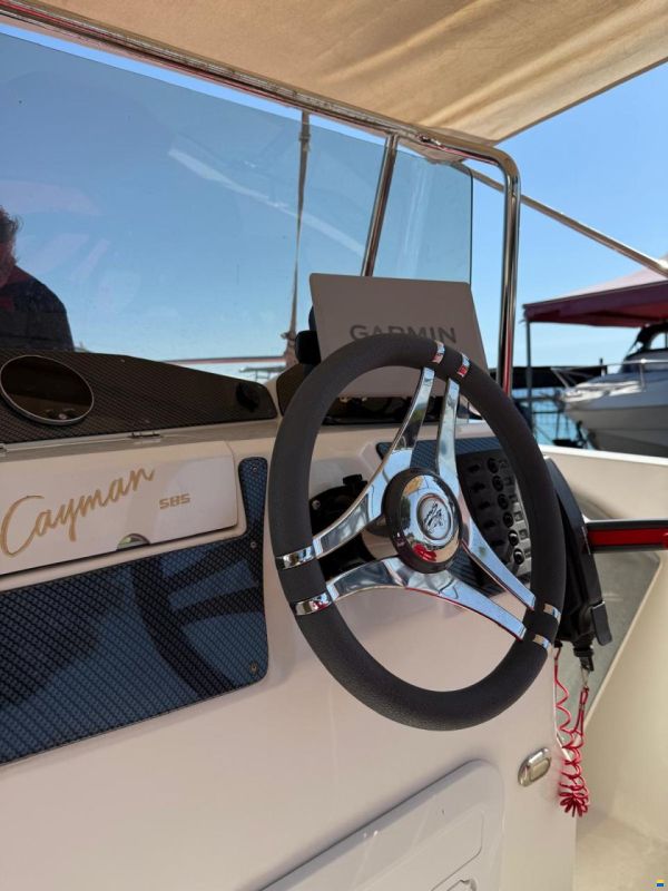 Cantiere Nautico Speedy Cayman 585