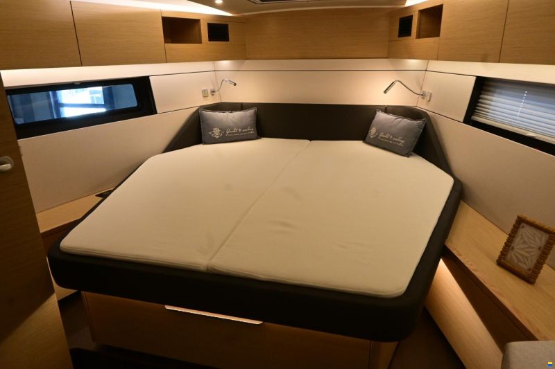 Hanse 460