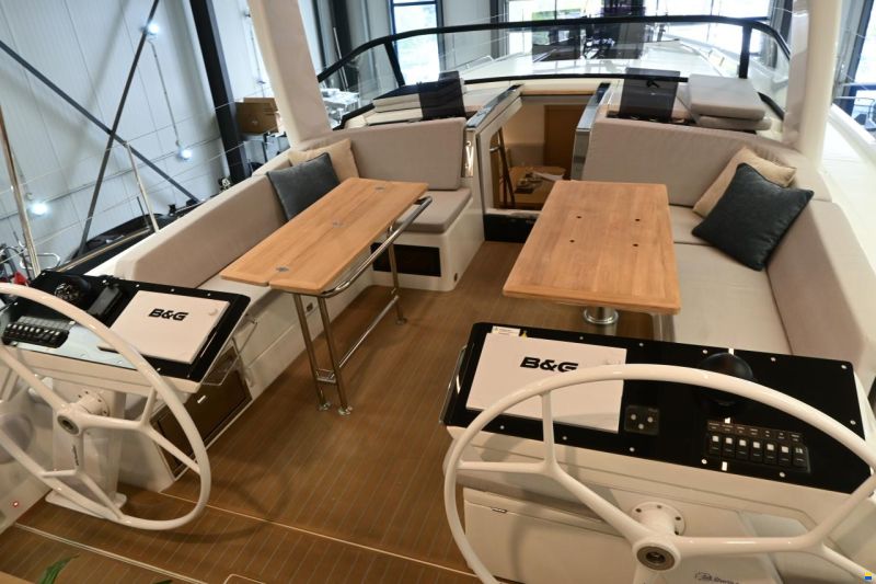 Hanse 460