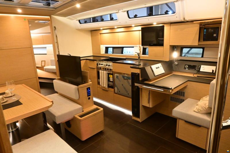Hanse 460