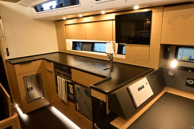 Hanse 460