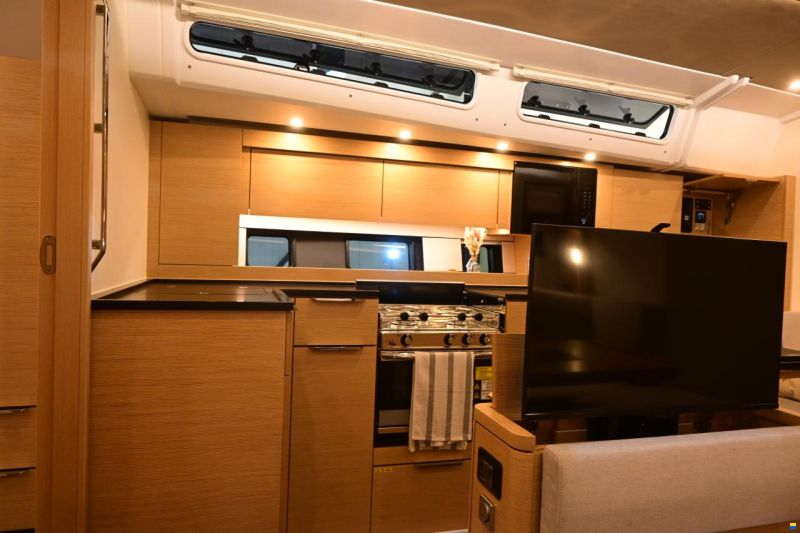 Hanse 460